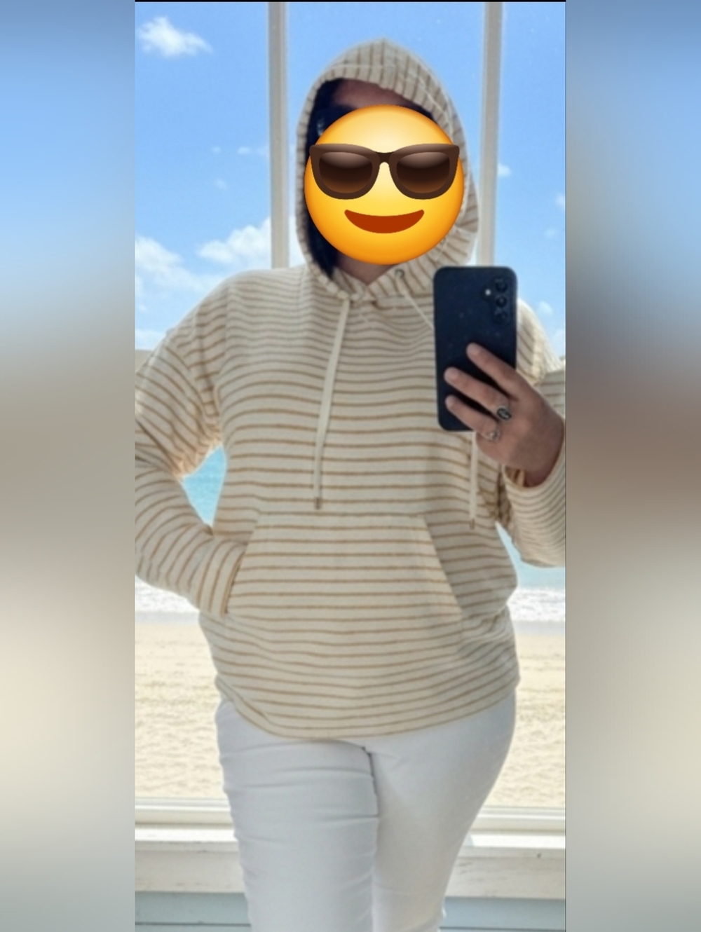 Chaps Beach Hoodie - Picture 6 of 7